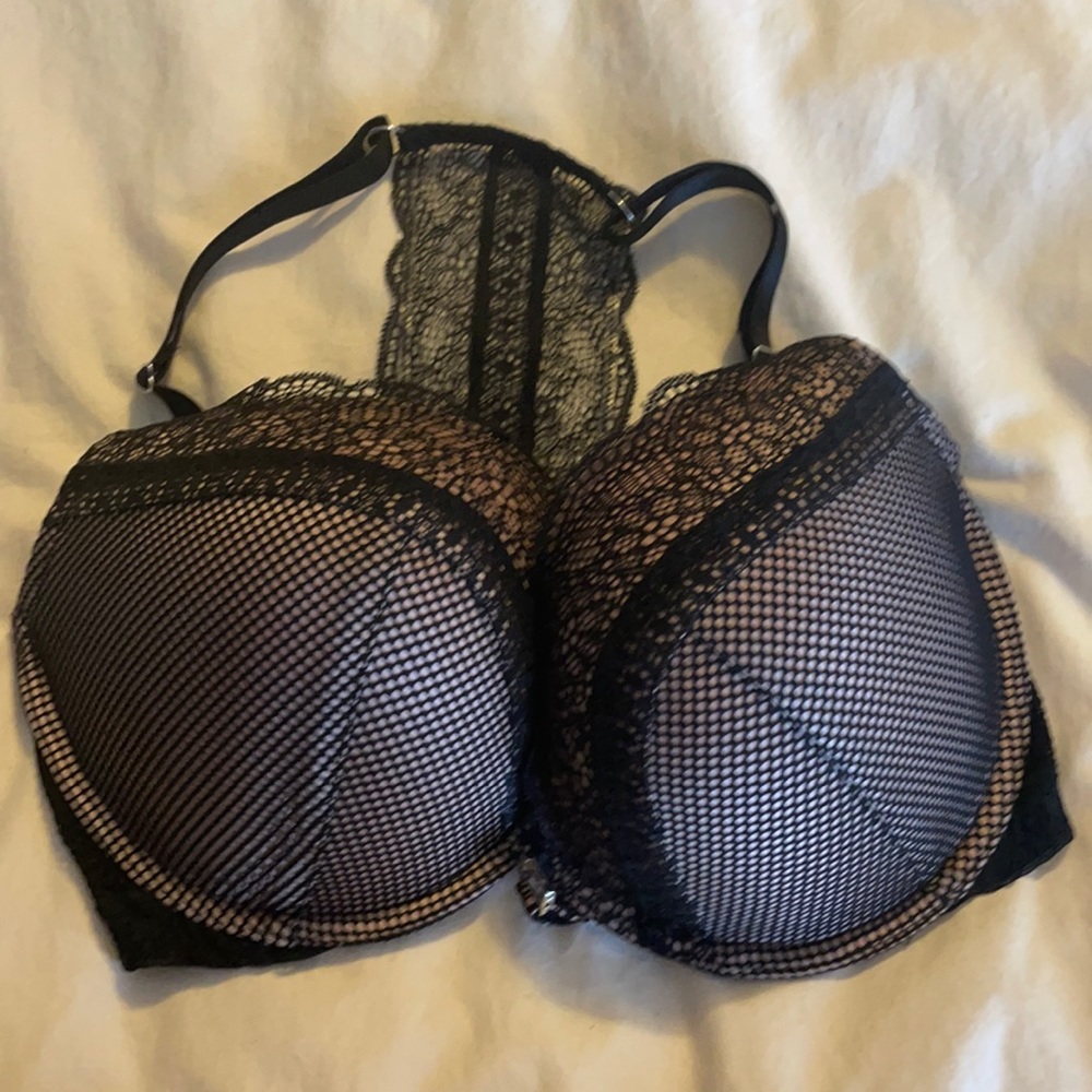 34DDD VS Very Sexy push-up bra with front closure and lace racer back